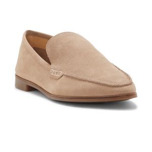 Sz 9 LUCKY BRAND Bejaz Loafers in Dove